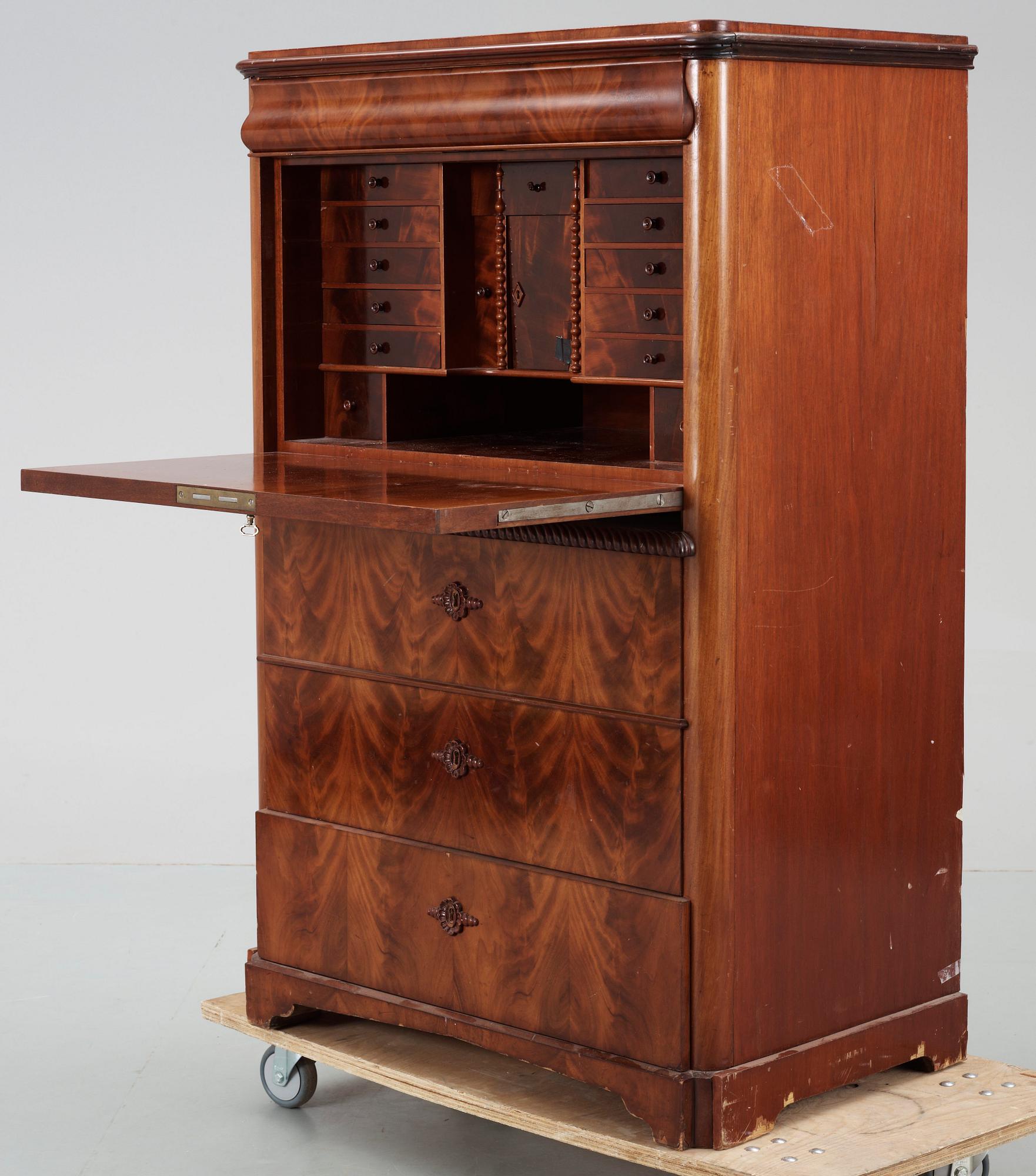 CHIFFONJE, senempire, omkring 1800-talets mitt.