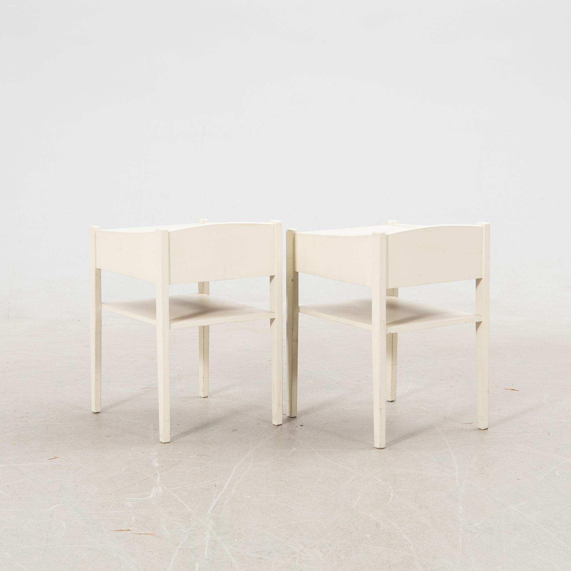 Sängbord, ett par, 1900-tal.