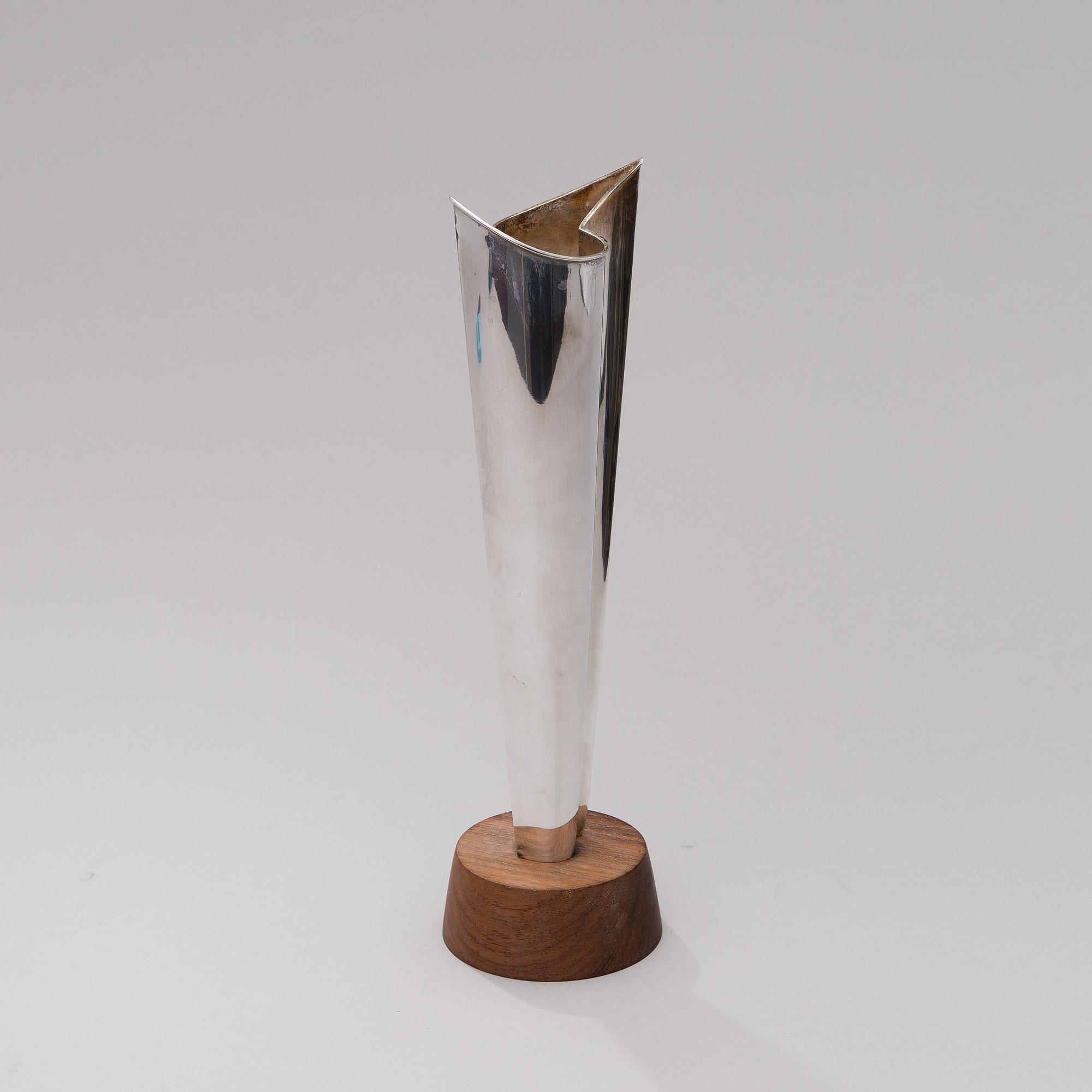 TAPIO WIRKKALA, A SILVER VASE. Signed TW. Hämeenlinna 1974.