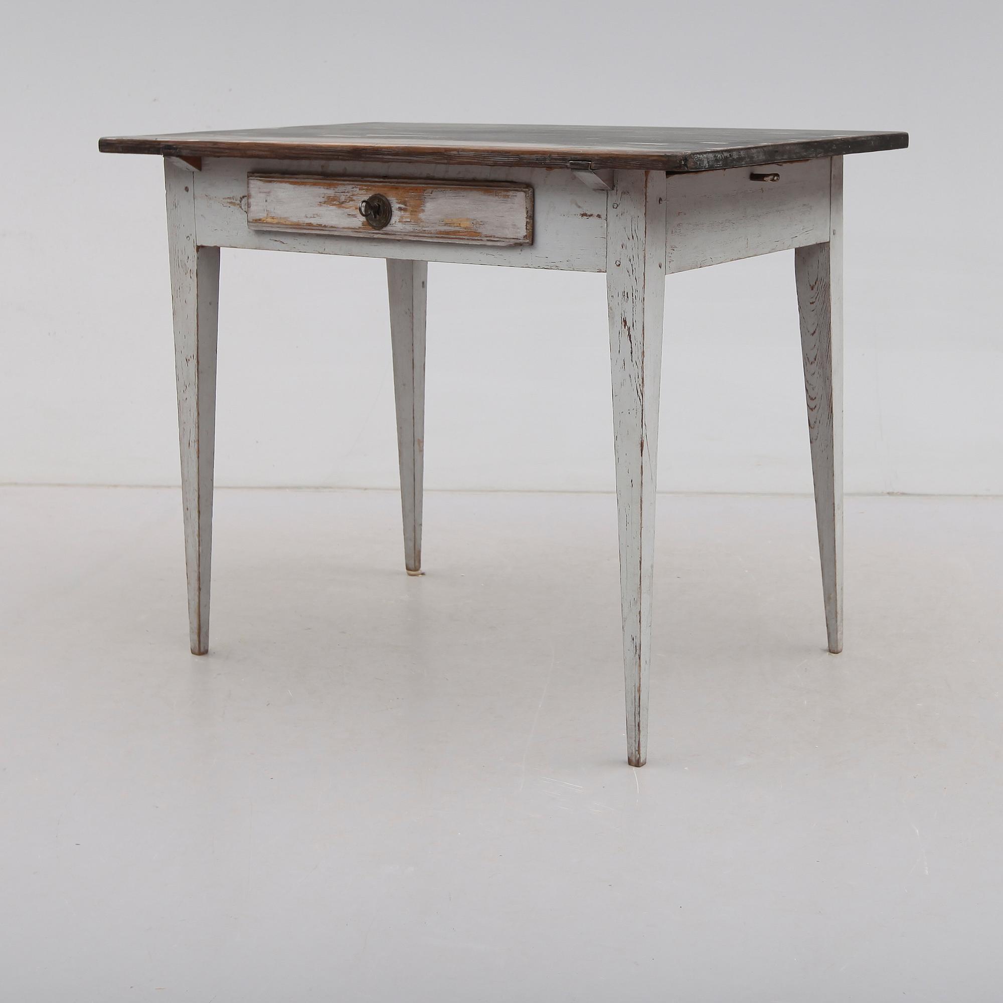 BORD, tidigt 1800-tal.