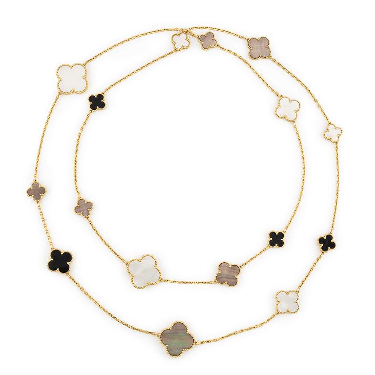 A Van Cleef & Arpels "Alhambra" necklace 18K gold with mother-of-pearl and onyx.