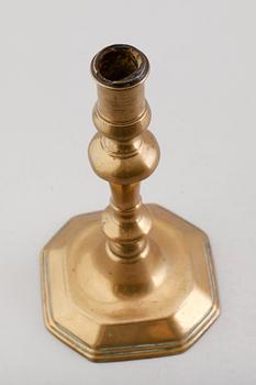 LJUSSTAKE, mässing, 1700-tal.
