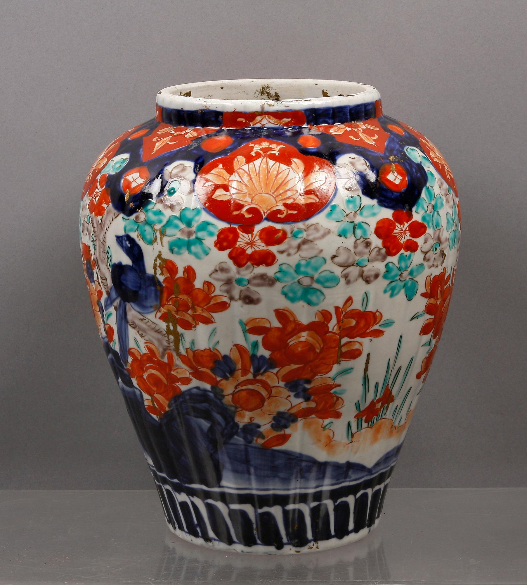 VAS, porslin. Japan, Imari.