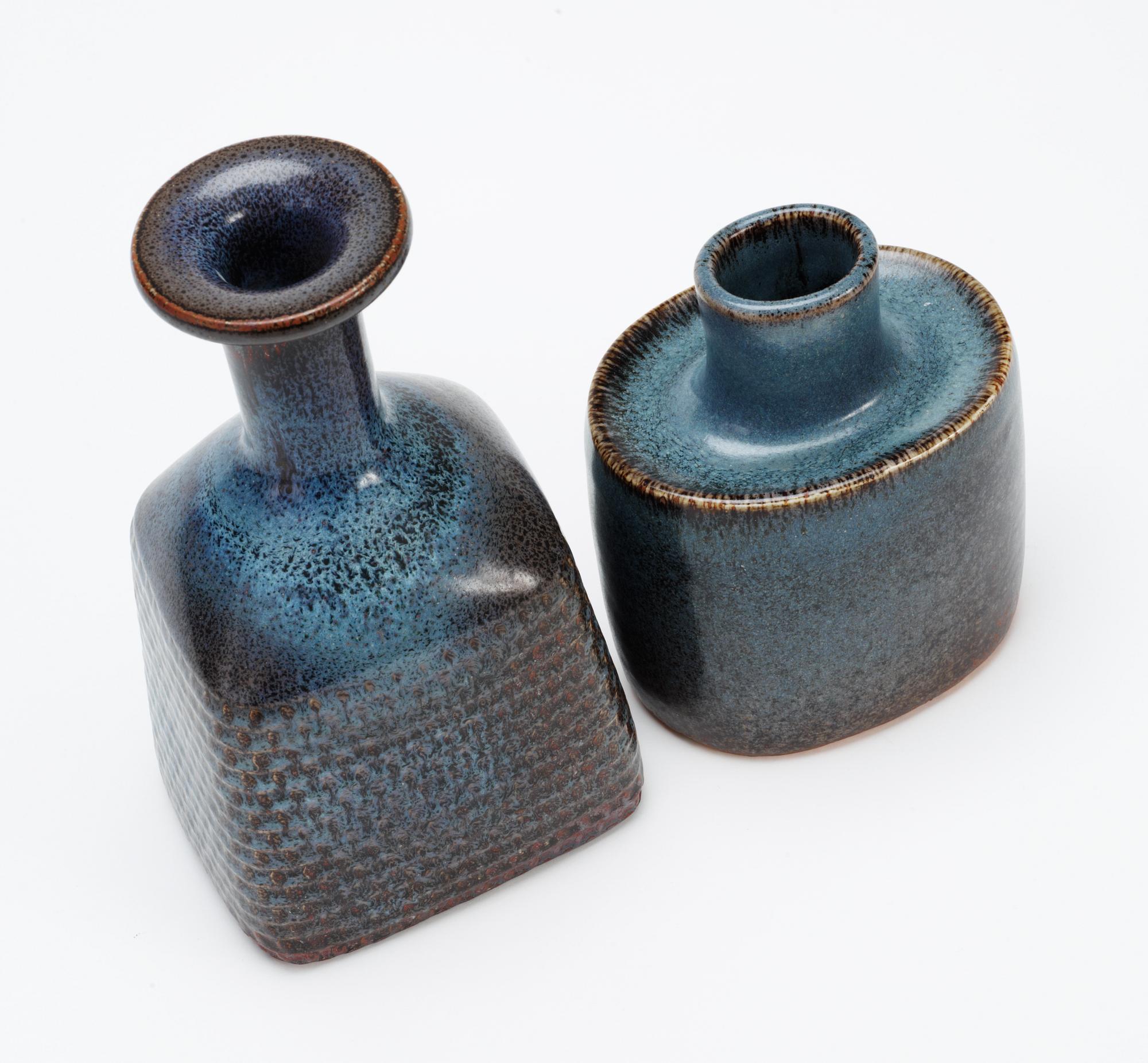 Two Stig Lindberg stoneware vases, Gustavsberg studio 1969-1971.