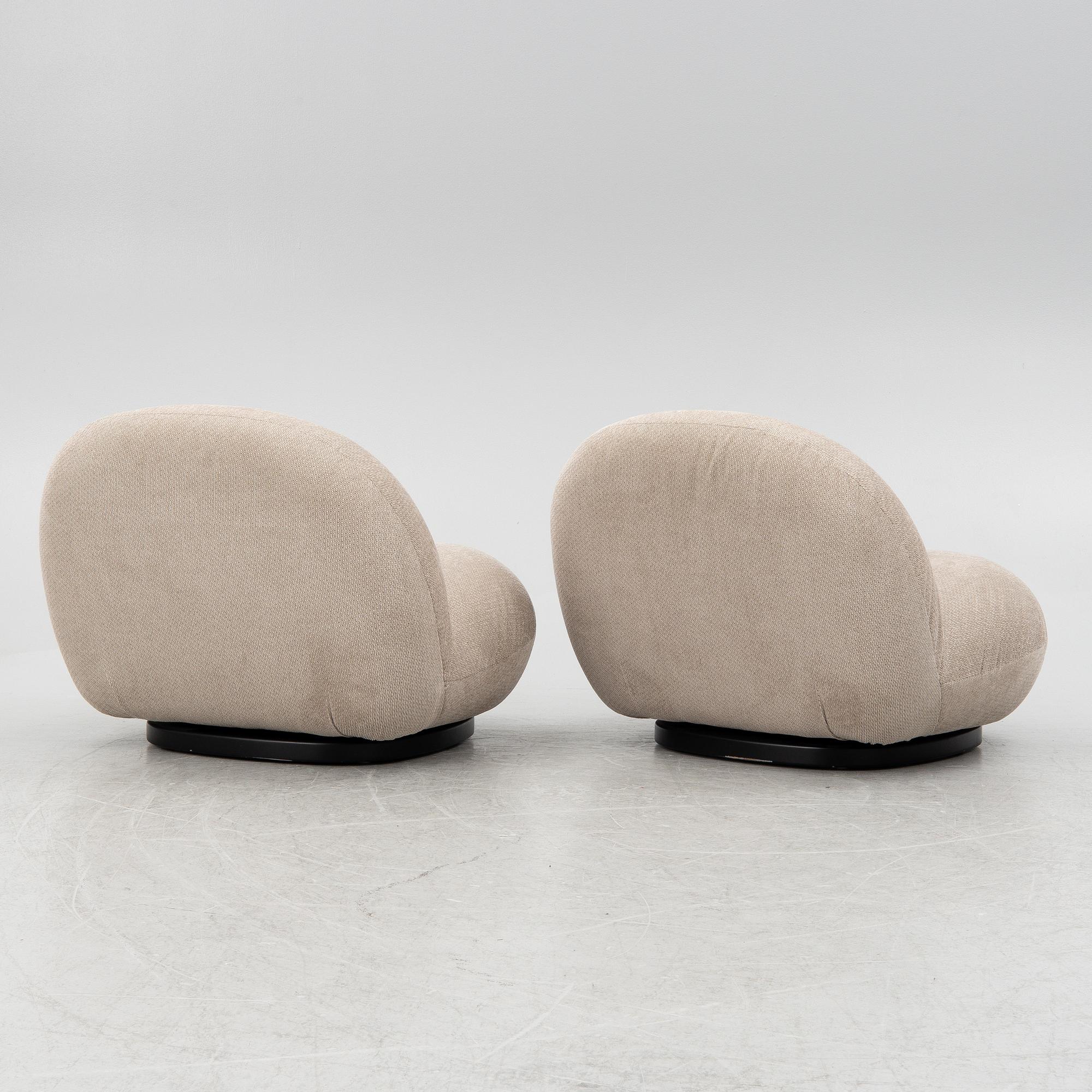 Pierre Paulin, fåtöljer, ett par, "Pacha", Gubi, samtida.