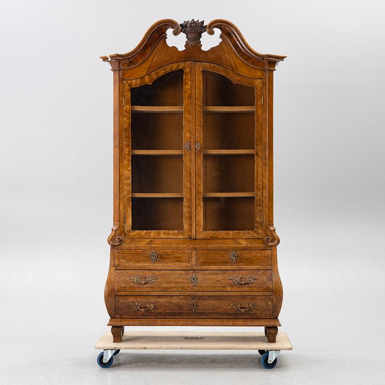 Vitrinskåp, 1800-tal.