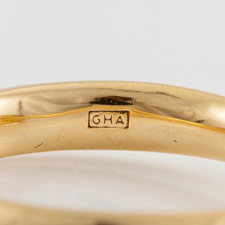 Ring 18K guld med briljantslipad diamant ca 0.97 ct.