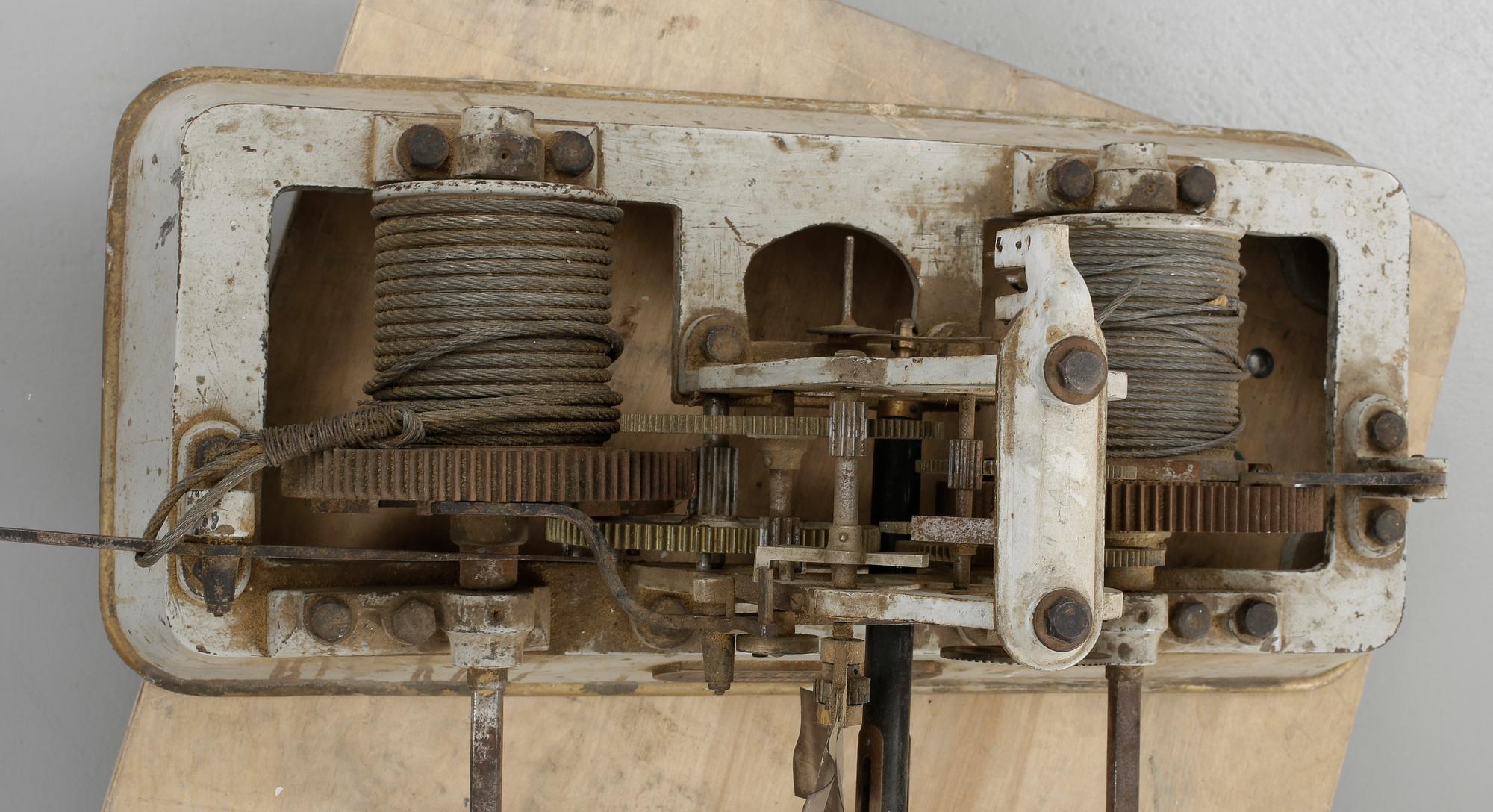 VÄGGUR, 1900-talets första hälft/mitt.