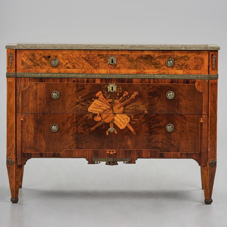 A Gustavian marquetry commode by A. Lundelius (master in Stockholm 1778-1823).