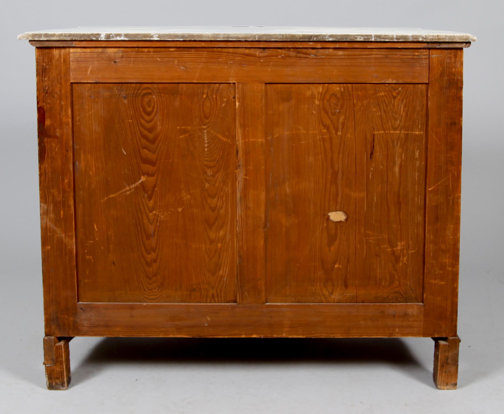 BUFFÉSKÅP, nyrokoko, sent 1800-tal.