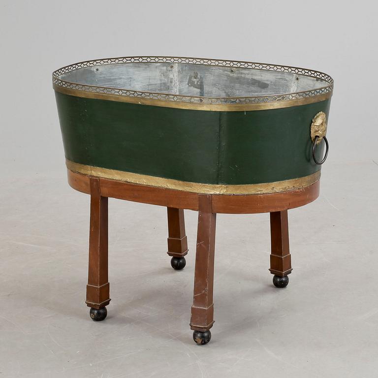 JARDINIERE, empirestil, 1800/1900-tal.