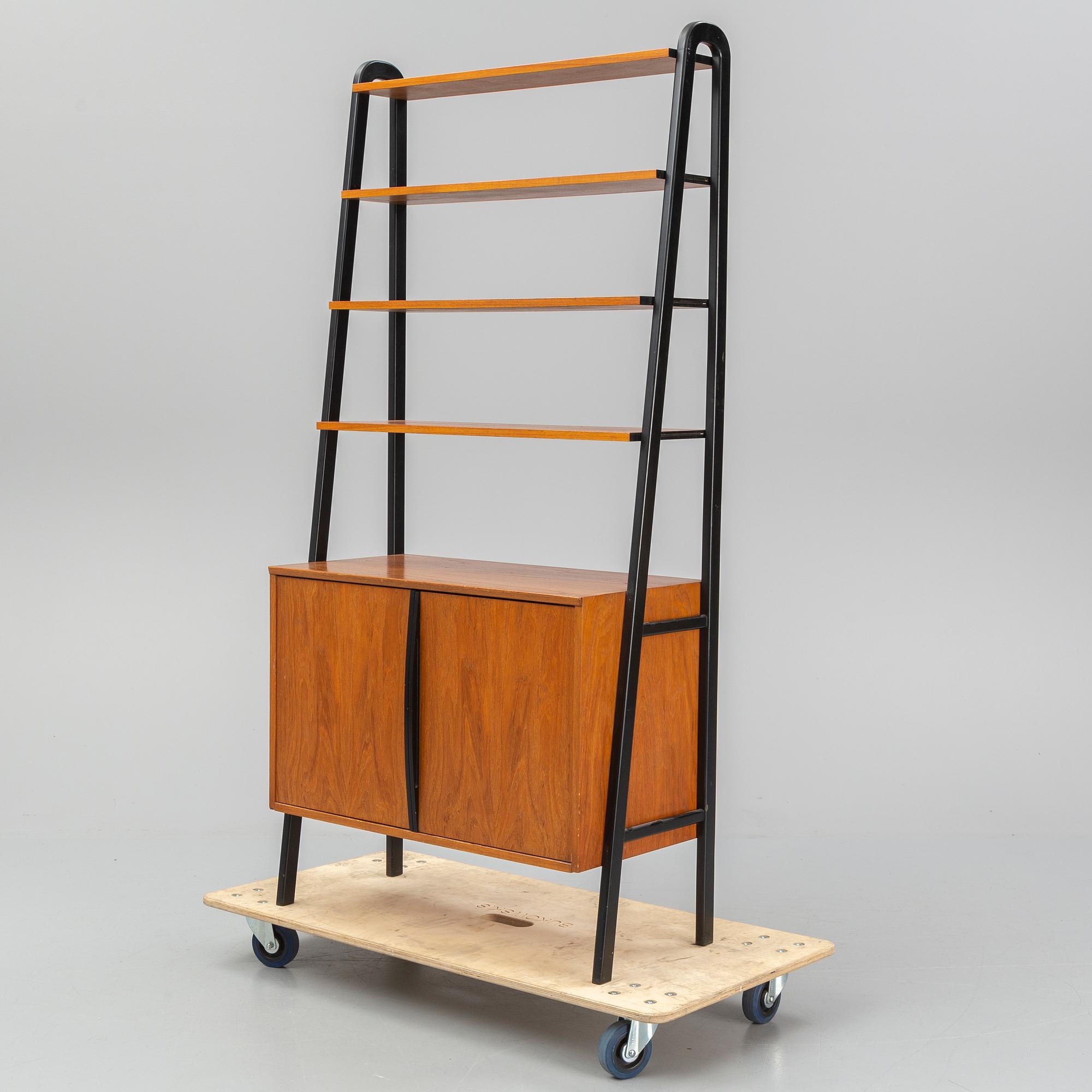 A Swedish book shelf, probably 1950s. Signed Bräntorps.