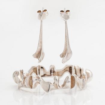 Armband "Cetus" och örhängen "Calloipe", sterlingsilver. Lapponia 1979 och 1984.