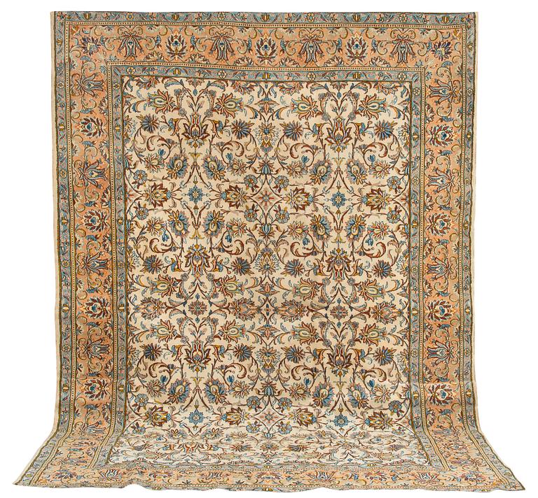 MATTO, Kirman. Noin 350x250 cm.