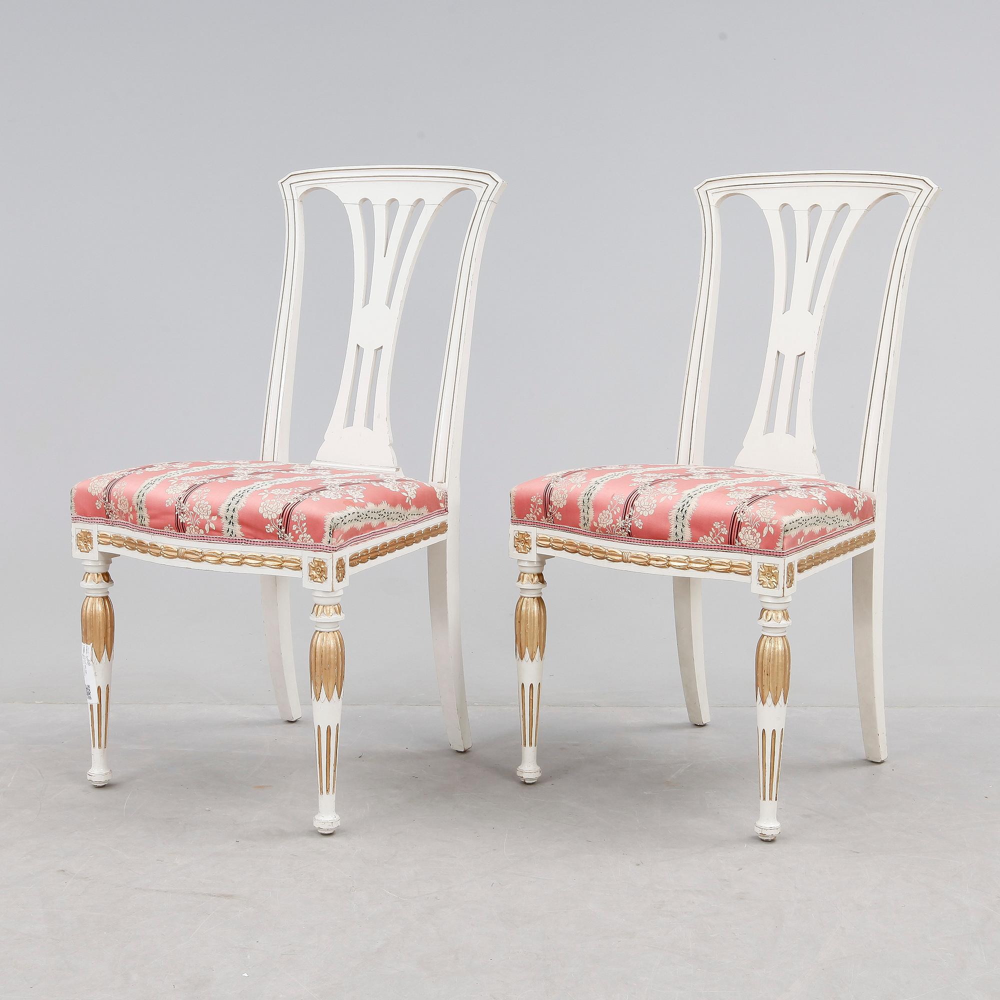 STOLAR, ett par, gustaviansk stil,  AB Gustaf Flinta, Hedmora, 1927.