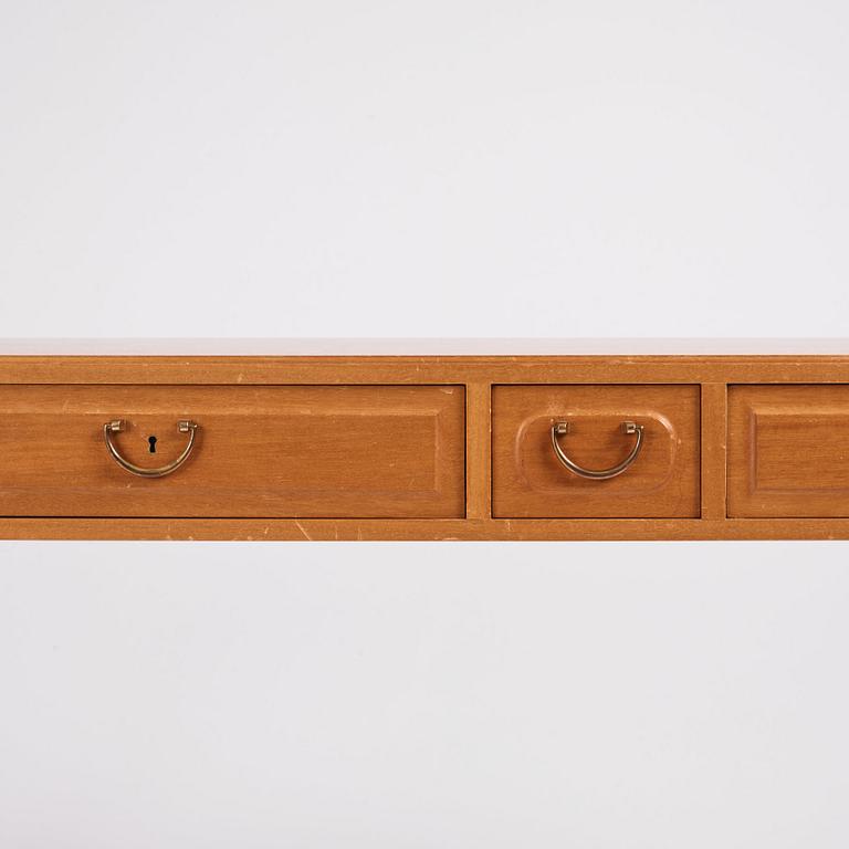 Josef Frank, a mahogany sideboard model "821", Firma Svenskt Tenn, Sweden pre 1985.