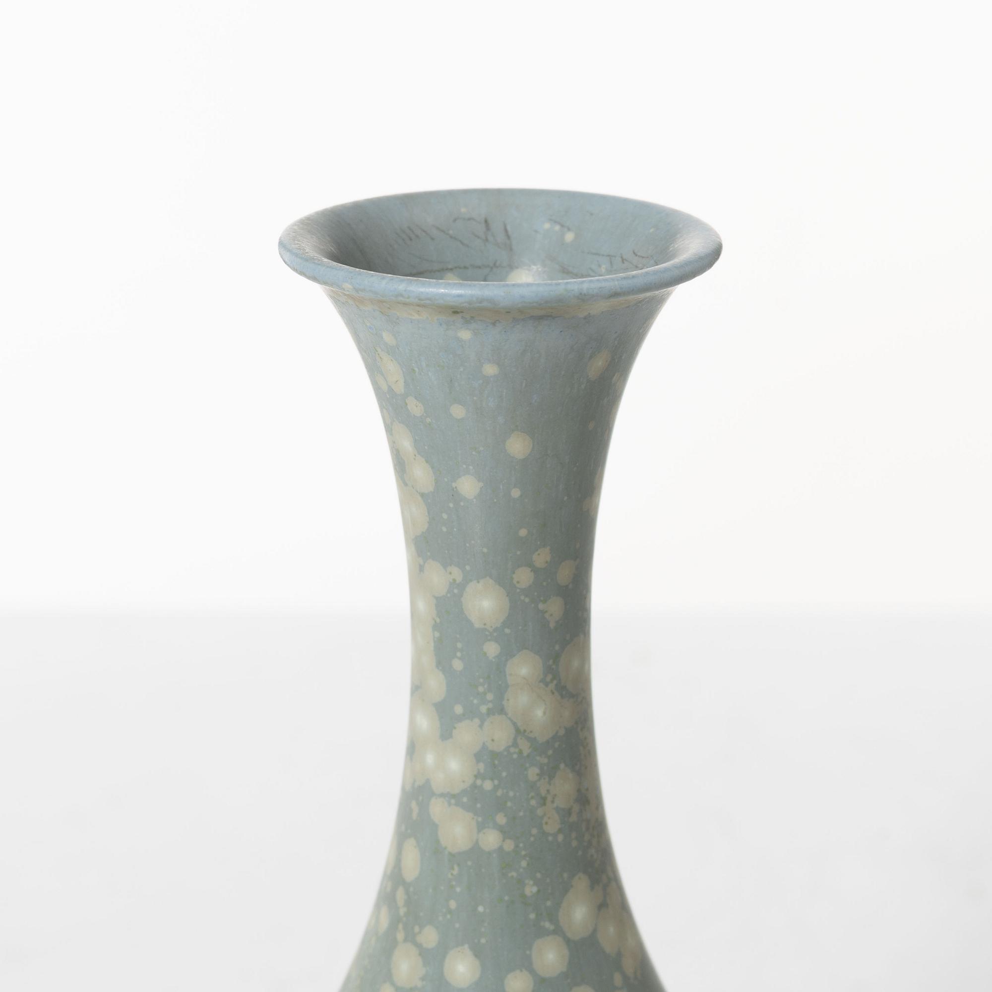 Gunnar Nylund, vase, Rörstrand, mid-20th century.