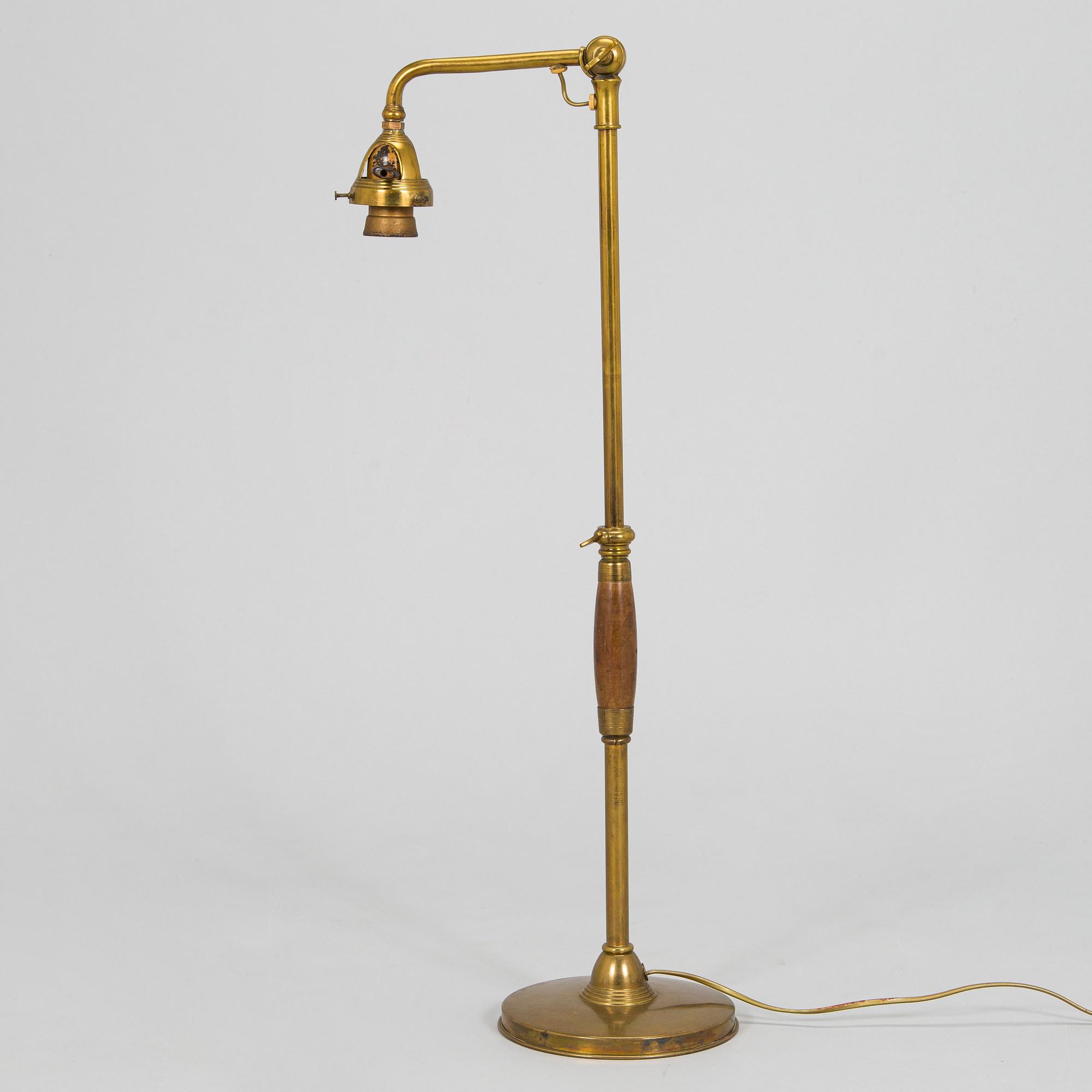 Pöytävalaisin / kirjoituspöydänvalaisin, noin 1900.