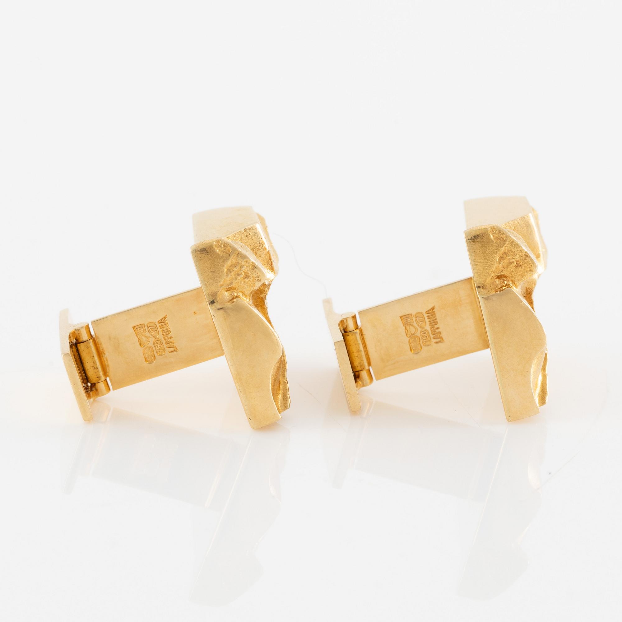 Lapponia, a pair of cufflinks, 18K gold, Finland 1976.