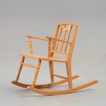 Carl Hörvik, A Carl Hörvik children's rocking chair, Nordiska Kompaniet, the model exhibited in Gothenburg 1923.