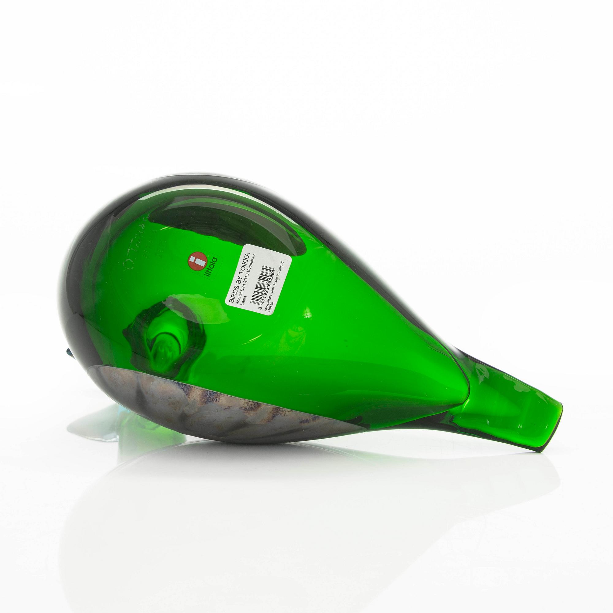 Oiva Toikka, An annual bird and egg 'Lakla', signed O. Toikka Iittala 2015.