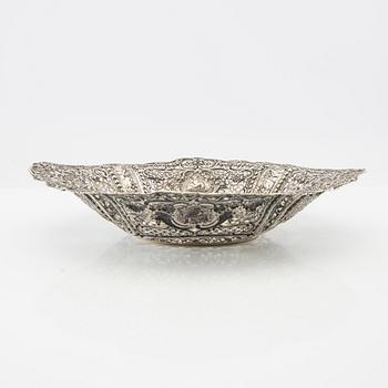 Gallery bowl, Baroque style silver with Swedish import marks, first half of the 20th century.