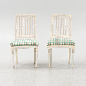 A pair of late Gustavian chairs, around the year 1800.