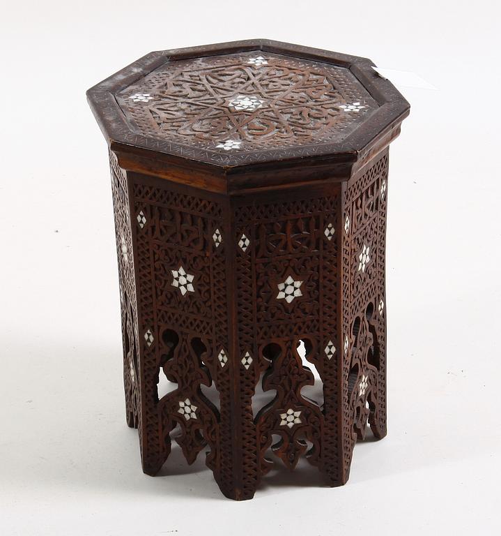 PALL, orientalisk.