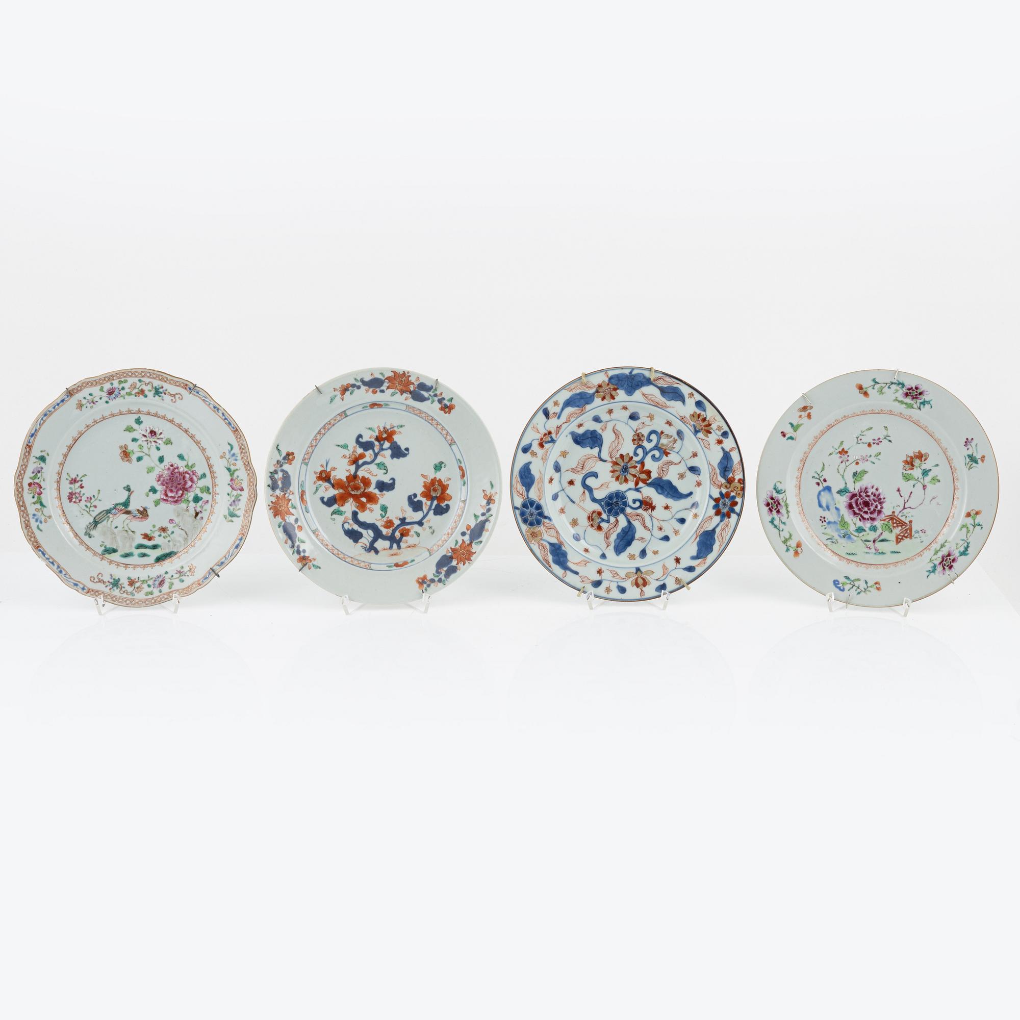 A group of eight Chinese porcelain dishes, Qing dynasty, Qianlong (1736-95) and China, early 20th Century.