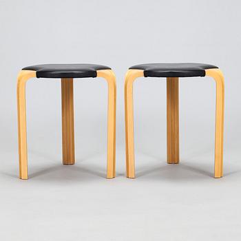 Alvar Aalto, jakkarapari, malli X600, Artek 1994.