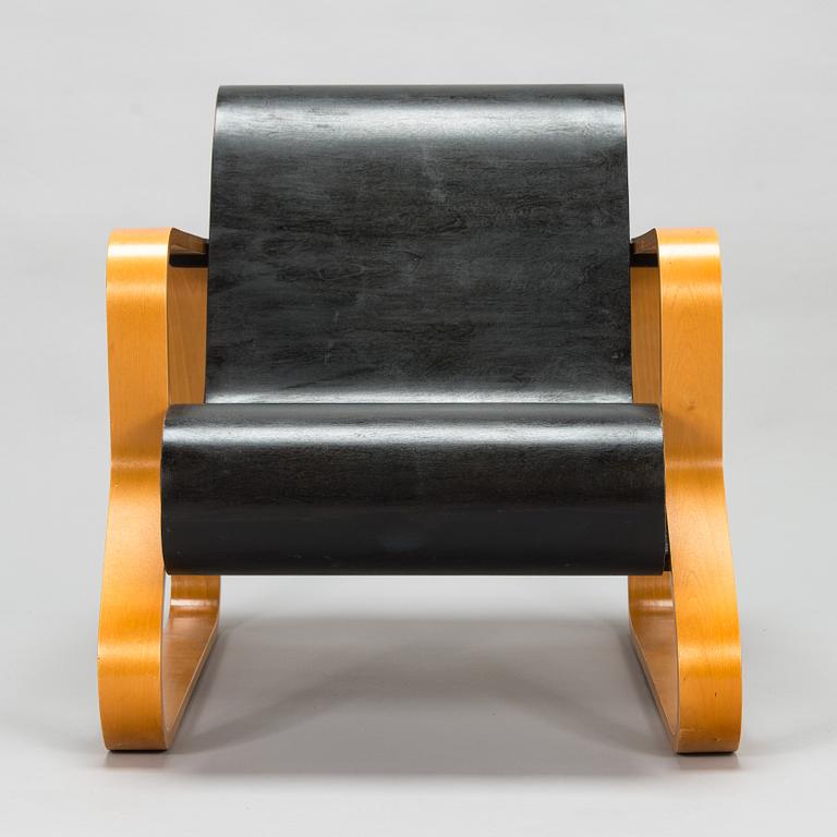 Alvar Aalto, a 1960's 'Paimio 41' for O.Y. Huonekalu- ja Rakennustyötehdas A.B.