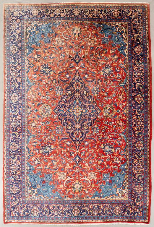 Carpet Sarouk old/semi-antique approx. 353x224 cm.