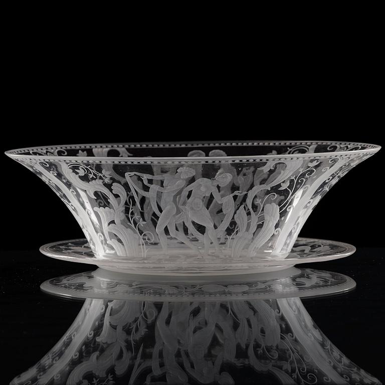 A Simon Gate Swedish Grace engraved glass bowl with dish, Orrefors 1923.