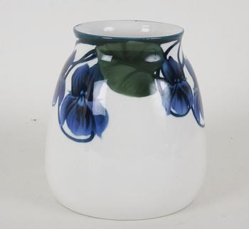 VAS, porslin, Nils Emil Lundström, Rörstrand.