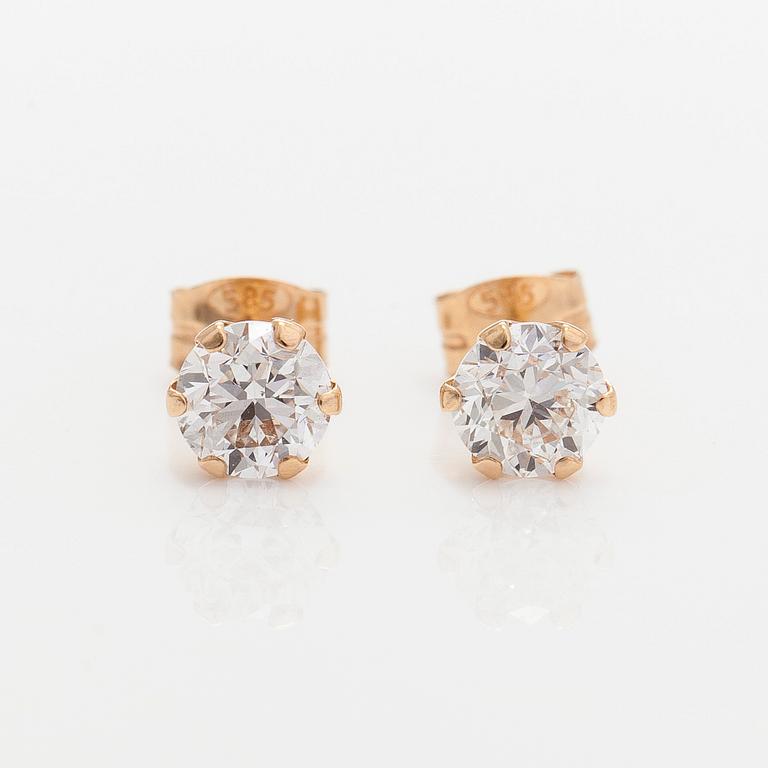 Örhängen, 14K guld med briljantslipade diamanter totalt 1.00 ct. Med GIA dossier.