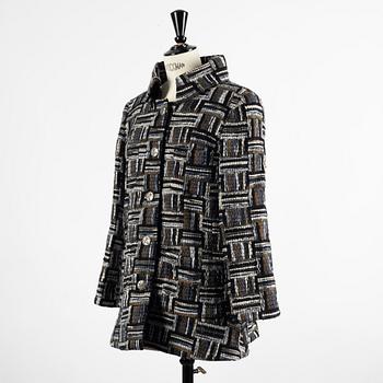 Chanel, bouclé jacket, size Fr 42.