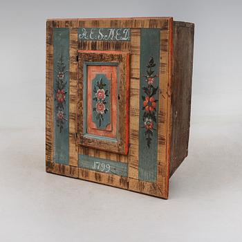 VÄGGSKÅP, allmoge omkring år 1800.