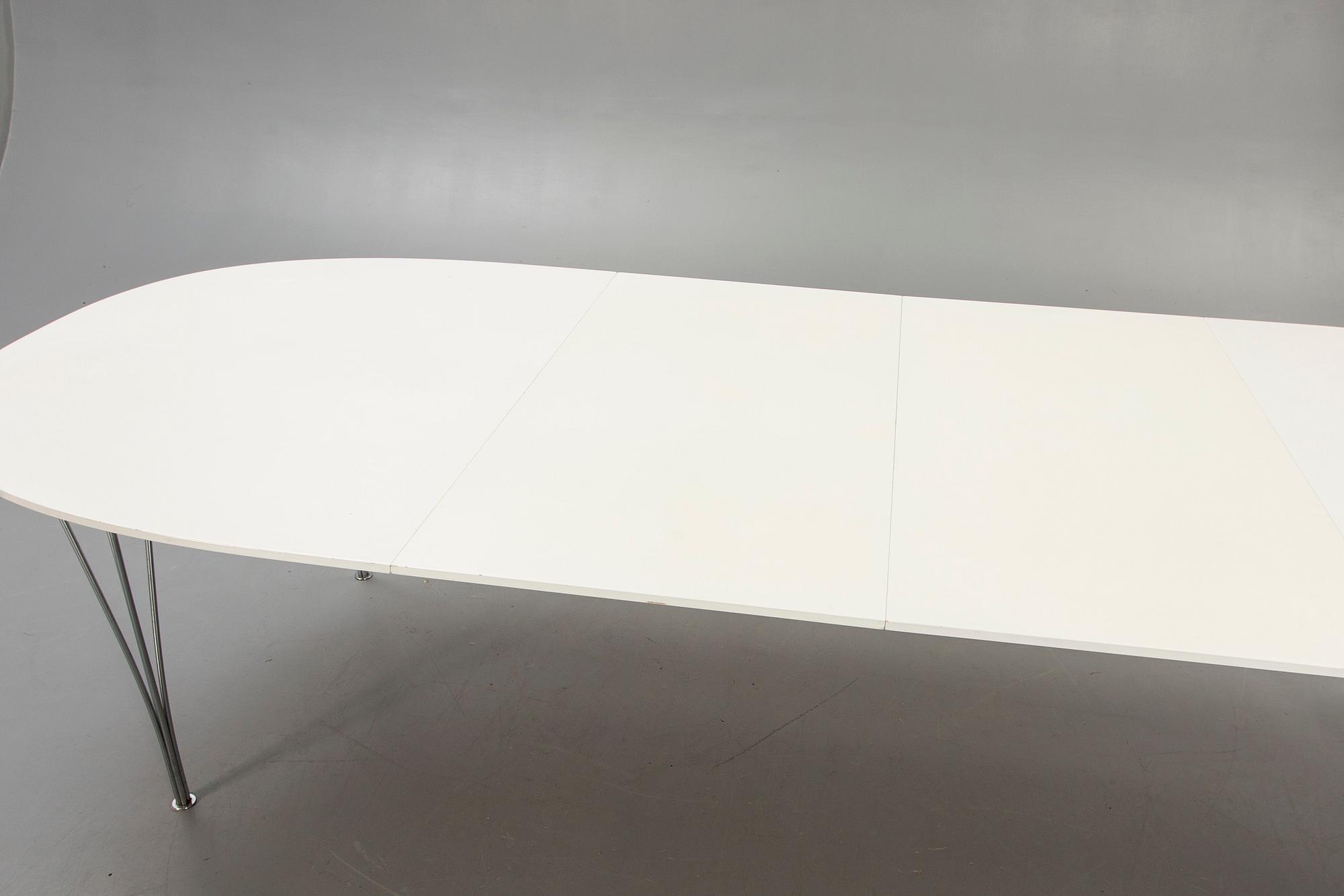 Bruno Mathsson & Piet Hein, bord, "Superellips" för Fritz Hansen 1989.