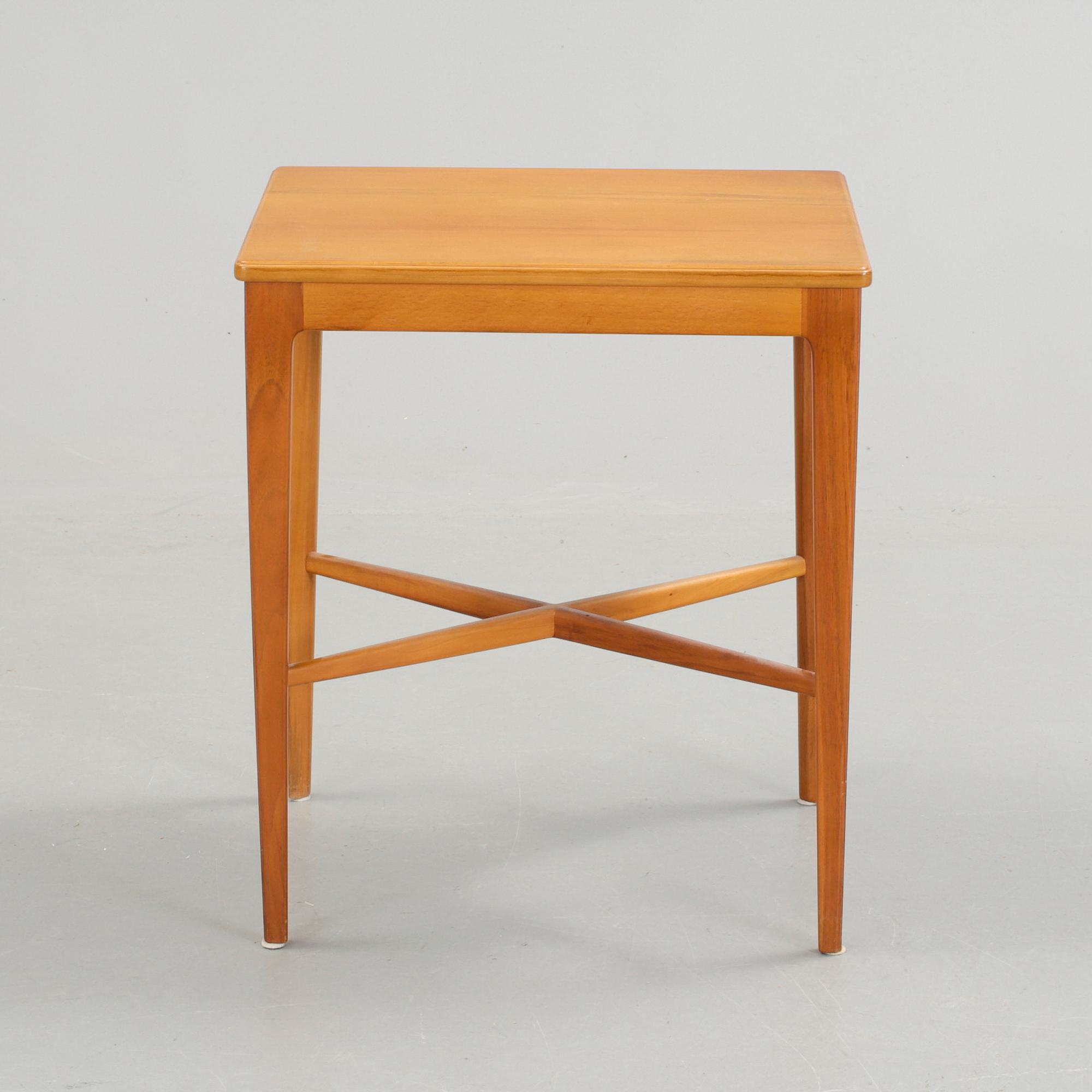 BORD, Carl Malmsten, 1900-tal.