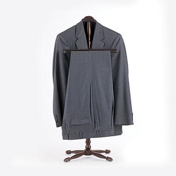 EDUARD DRESSLER, kostym bestående av kavaj samt byxa. Storlek 52.