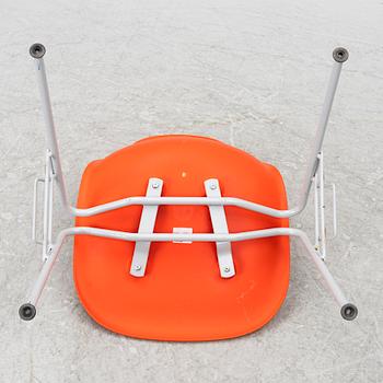 Charles & Ray Eames, five 'DSS' chairs, Vitra.