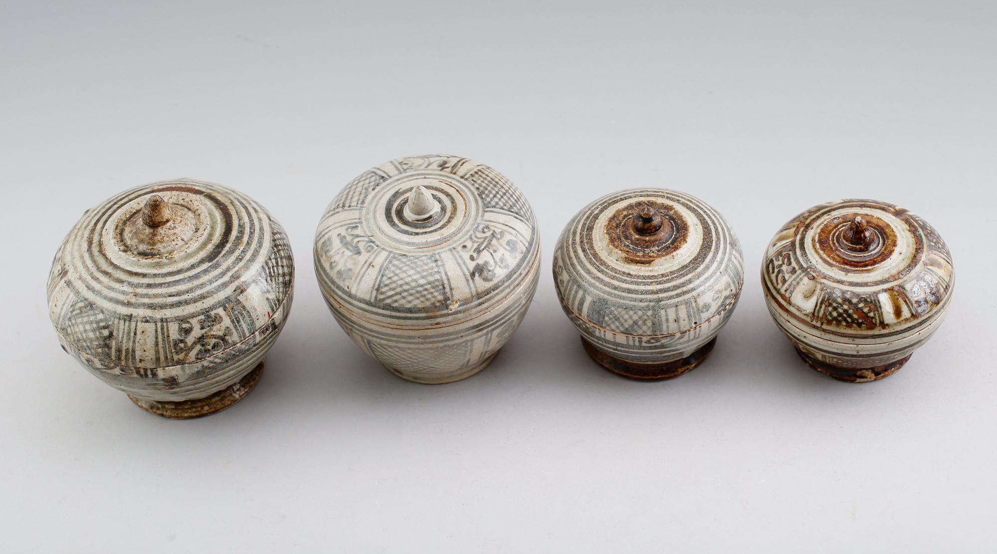 LOCKDOSOR, 4 st, stengods, Sawankholok, Thailand, 1400-tal.