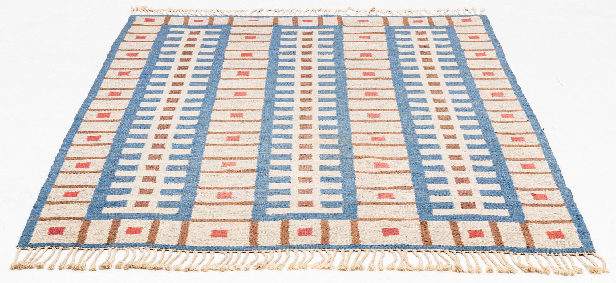 Sigvard Bernadotte, a carpet, flat weave, ca 230 x 160 cm, signed SB.