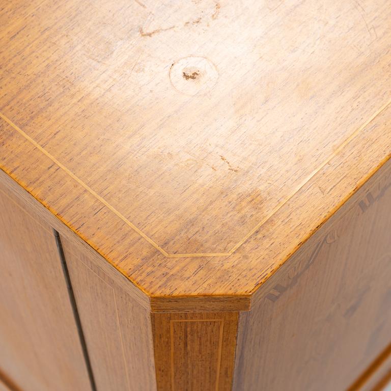 Barskåp, Swedish Modern, Förenade Möbelfabrikerna, 1940-tal.