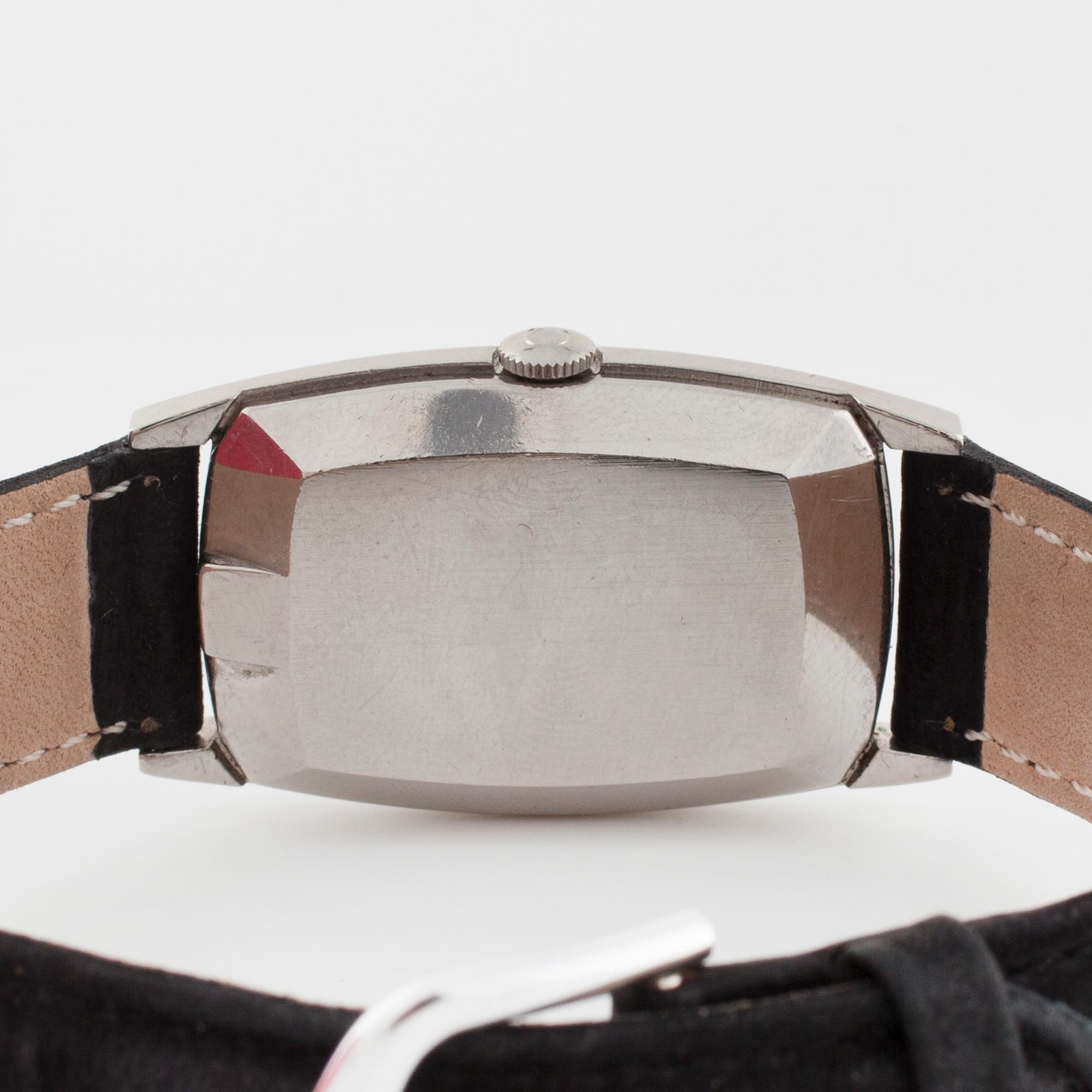 OMEGA, Constellation, wristwatch, 29 x 33 (39,5) mm.