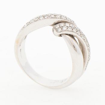 RING, briljantslipade diamanter, 18K vitguld, finska importstämplar 2000.