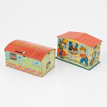 Fourteen tin toys, including Yonezawa, Japan, 20th Century.
