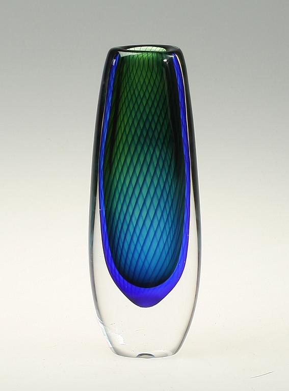 VAS, glas, Vicke Lindstrand, Kosta, sign.