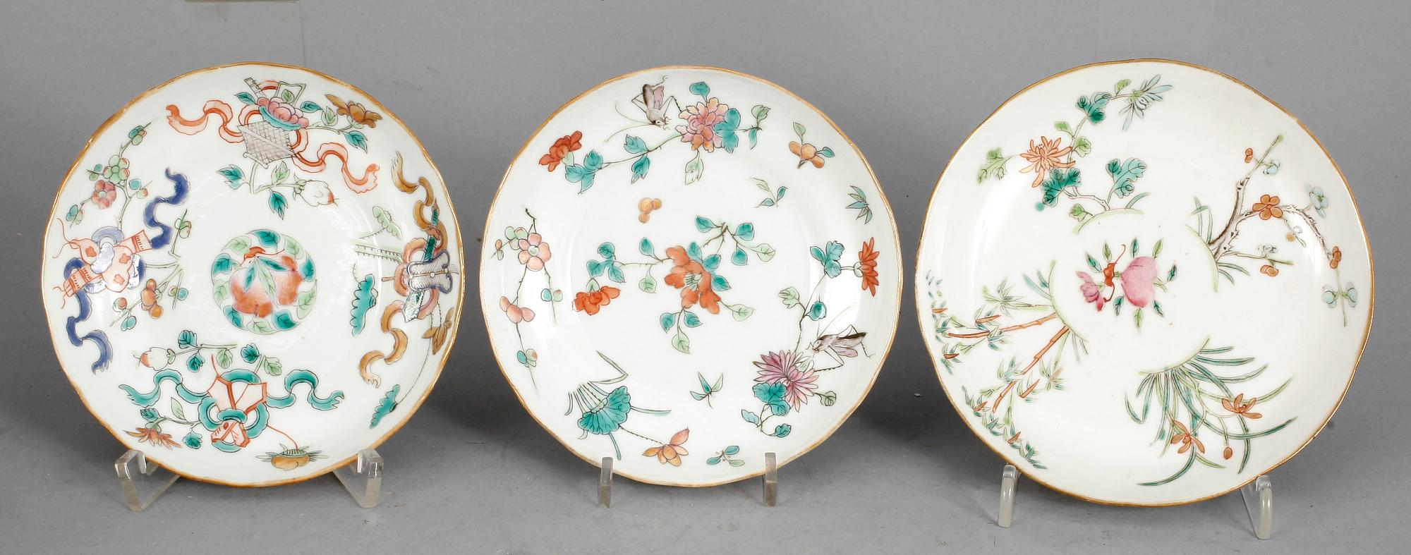 FAT SAMT TALLRIKAR, 7 st, porslin, Kina 1800-1900-tal.