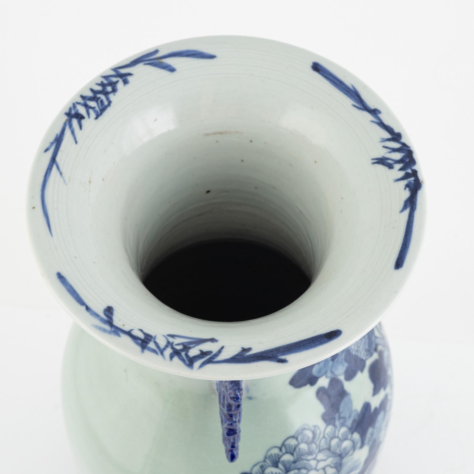 Floor vase, China, circa 1900, porcelain.